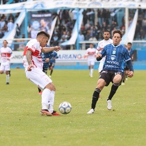 Morón sueña despierto: tercer triunfo al hilo y a la punta con Ferro