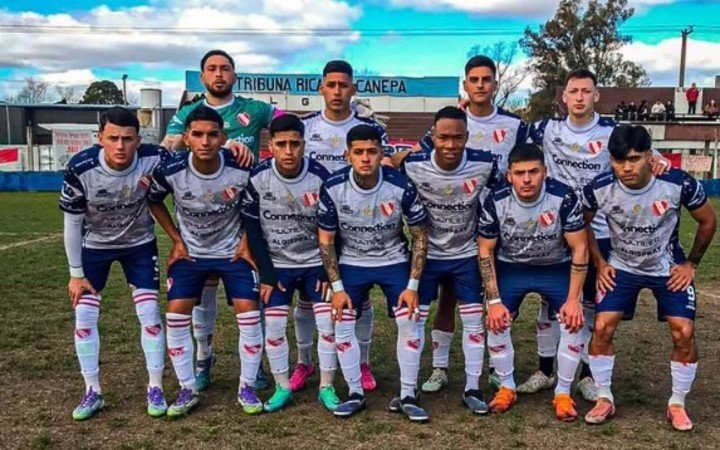 Muñiz, el más complicado de todos. (Foto: Instagram @munizclub_oficial)