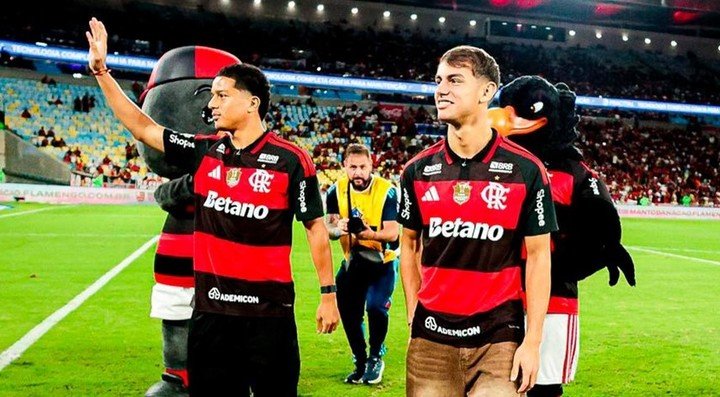 La salida de Freitas al Flamengo se transformó en la más cara.
