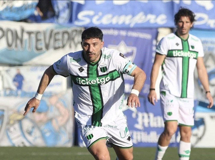 Méndez, el capitán, uno de los lesionados. (Foto: Prensa Nueva Chicago)