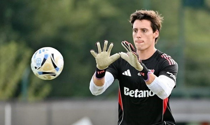 Santiago Beltrán, el dueño del arco de River (Foto: Prensa River).