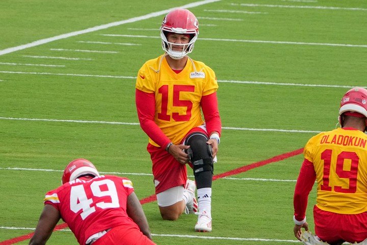 Patrick Mahomes quiere revancha después de una última temporada para el olvido. Foto: Denny Medley.