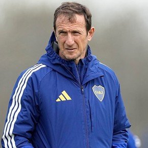 Quien es el juvenil que Arruabarrena promovió ante la lesión de Velasco