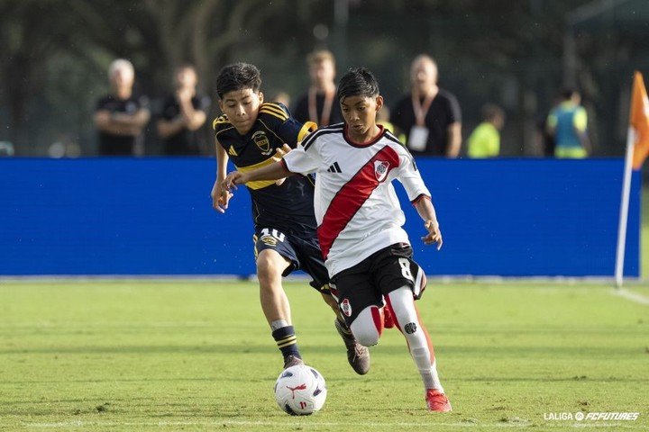River goleó 4-1 a Boca en un torneo internacional Sub 13 (LaLiga Futures).