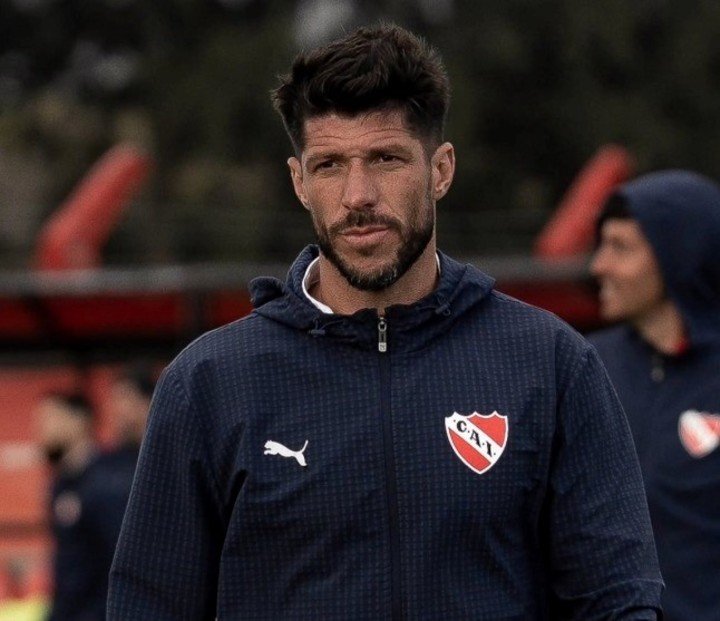 Carlos Matheu, entrenador de la Reserva de Independiente.