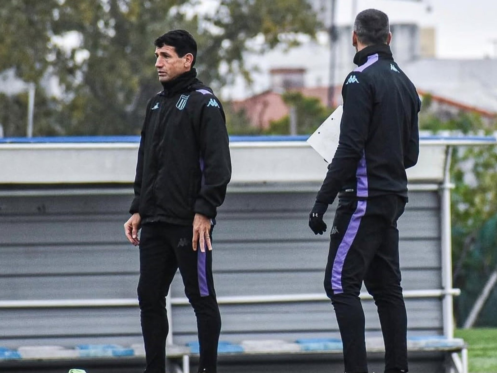 La sorpresa de Chirola Romero en su primera formación de práctica en Racing :: Olé