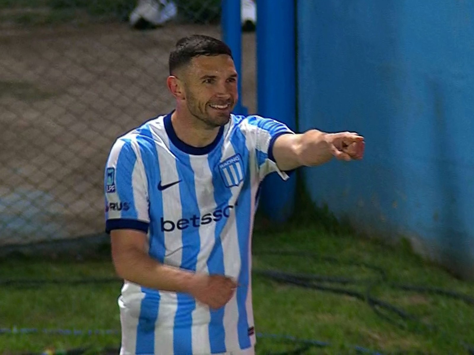 Maravilla: “No fue un buen partido, pero ganando todo cambia” :: Olé