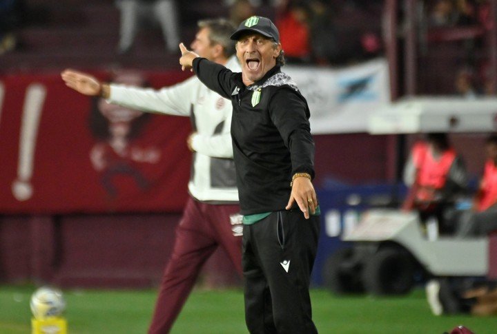 Pedro Troglio, entrenador de Banfield. (Foto: Fotobaires)