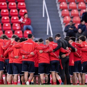 La drástica decisión que medita Viera en Independiente para visitar a Talleres