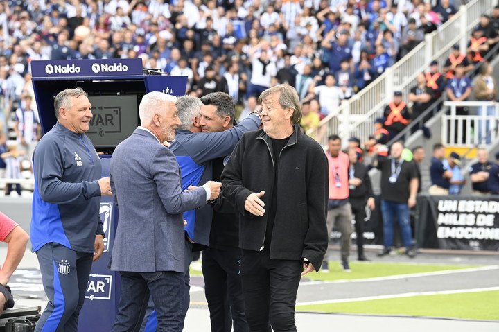 De Felippe y Zielinski antes del clásico (Ariel Carreras).