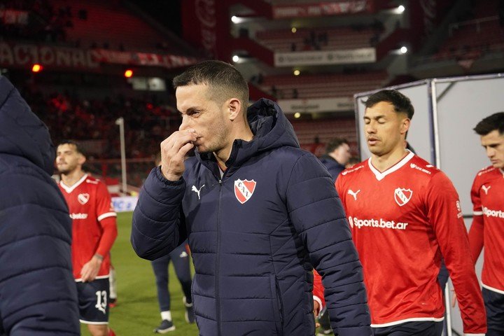 Si Marcone es amonestado, se perderá el clásico.

Foto: Fernando de la Orden.